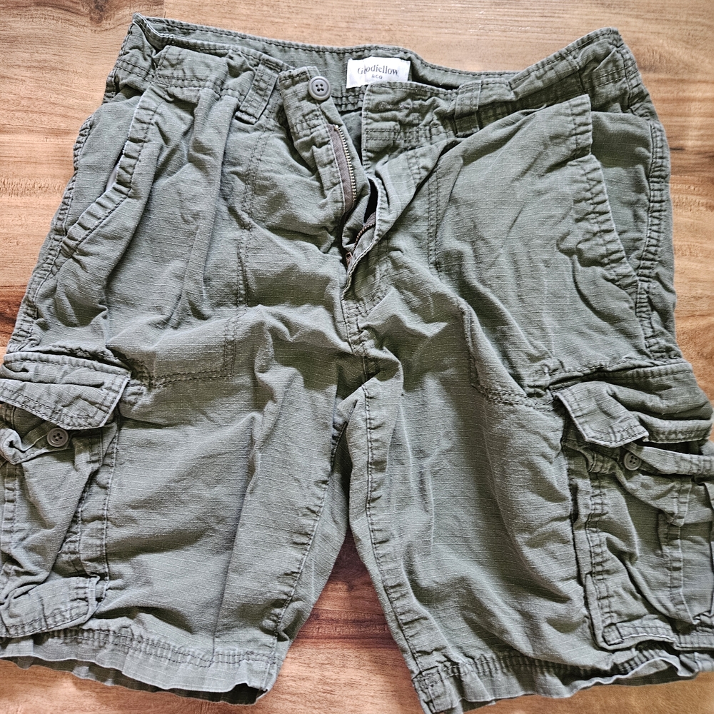 Goodfellow & Co Green Cargo Shorts